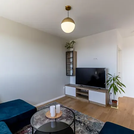 Apartment Solin Mezanovci