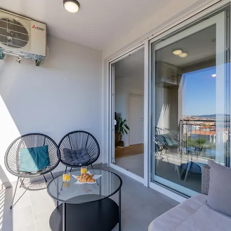 Solin Mezanovci Apartment